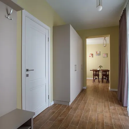 Apart-hotel Five Seasons