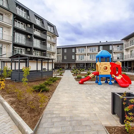 Apart-hotel Five Seasons Odessa