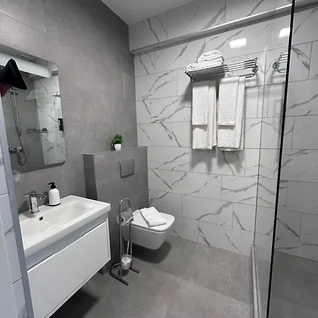 Apart-hotel Five Seasons Odessa