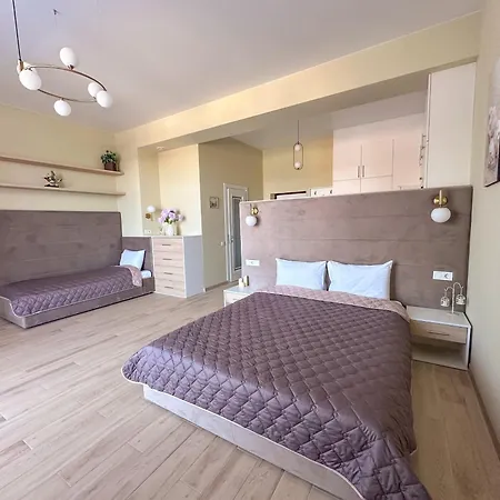 Five Seasons 4* Odessa