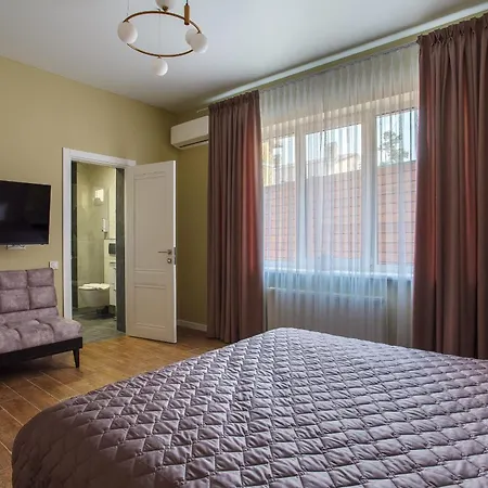 Five Seasons Appart hôtel 4*