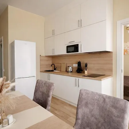 Five Seasons 4* Odessa