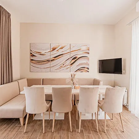 Five Seasons 4* Odessa