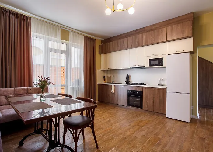 Five Seasons Apartmanhotel 3*