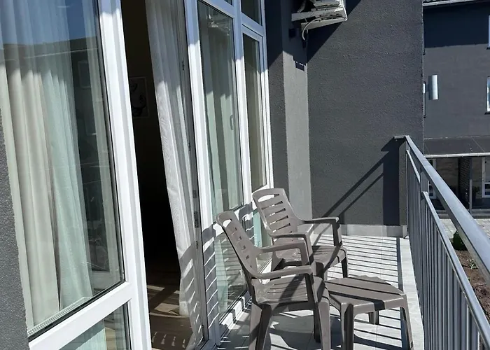 Five Seasons Odessza