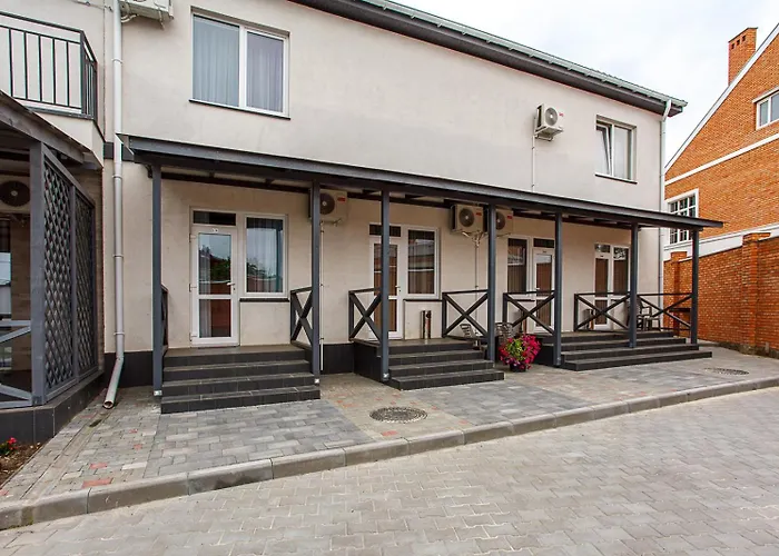 Five Seasons Apartmanhotel 3*