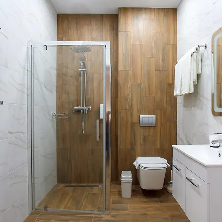 Five Seasons Apart Otel Odessa