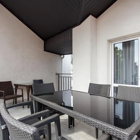 Five Seasons 3* Odessa