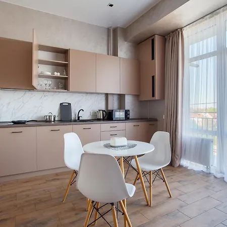 Five Seasons 3* Odessa