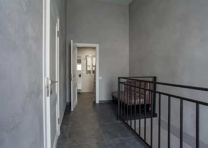 Five Seasons 3* Odessa